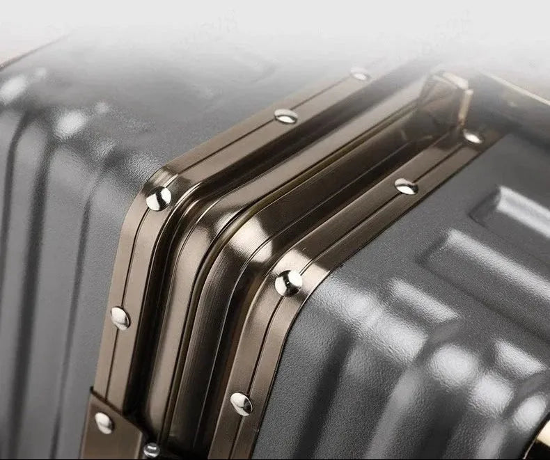 VALISE RESTEK  Polycarbonate